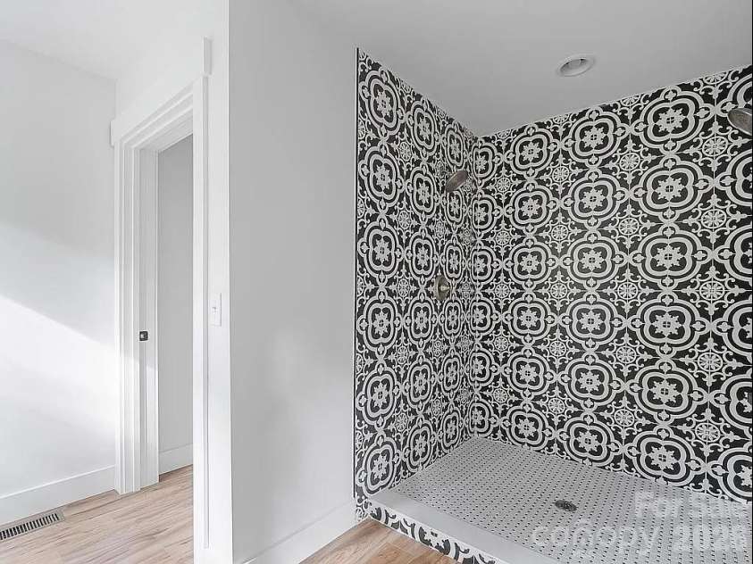 384 Cascada Vista Drive, Chimney Rock, NC 28720.  MLS# CAR4341882, YatesRealty ID 3099. 