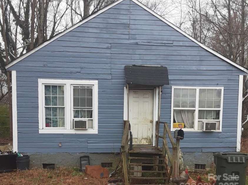 710 & 716 Miami Circle, York, SC 29745.  MLS# CAR4239827, YatesRealty ID 3099. 