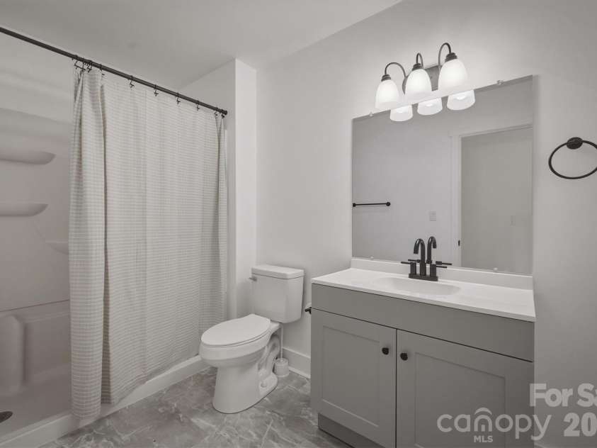822 Windy Mountain Road, Deep Gap, NC 28618.  MLS# CAR4373074, YatesRealty ID 30990. 
