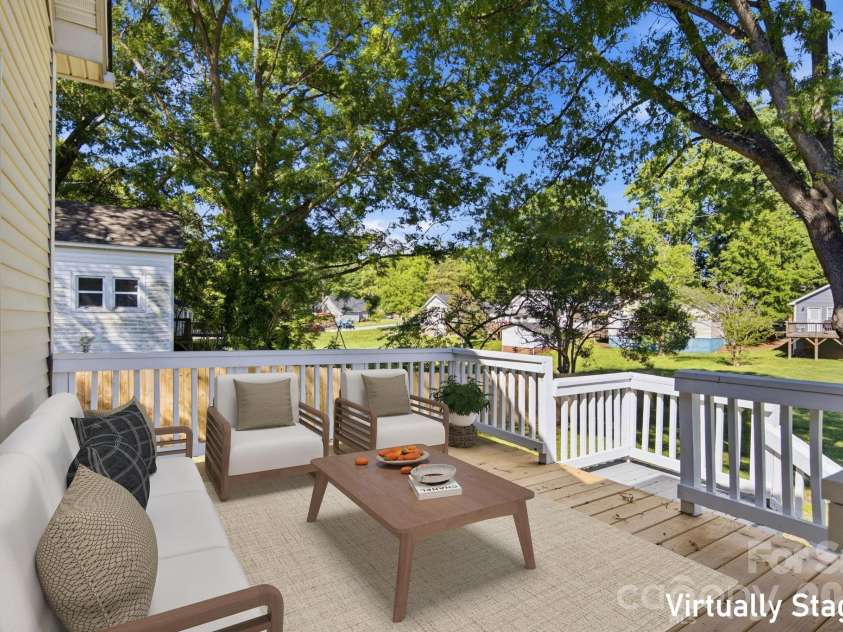 306 York Avenue, Kannapolis, NC 28083.  MLS# CAR4393468, YatesRealty ID 30992. 