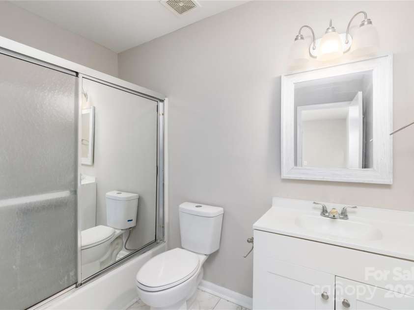 1596 Eagles Place, Rock Hill, SC 29732.  MLS# CAR4289892, YatesRealty ID 30994. 