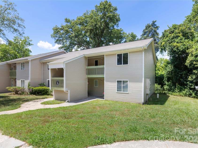 1596 Eagles Place, Rock Hill, SC 29732.  MLS# CAR4289892, YatesRealty ID 30994. 