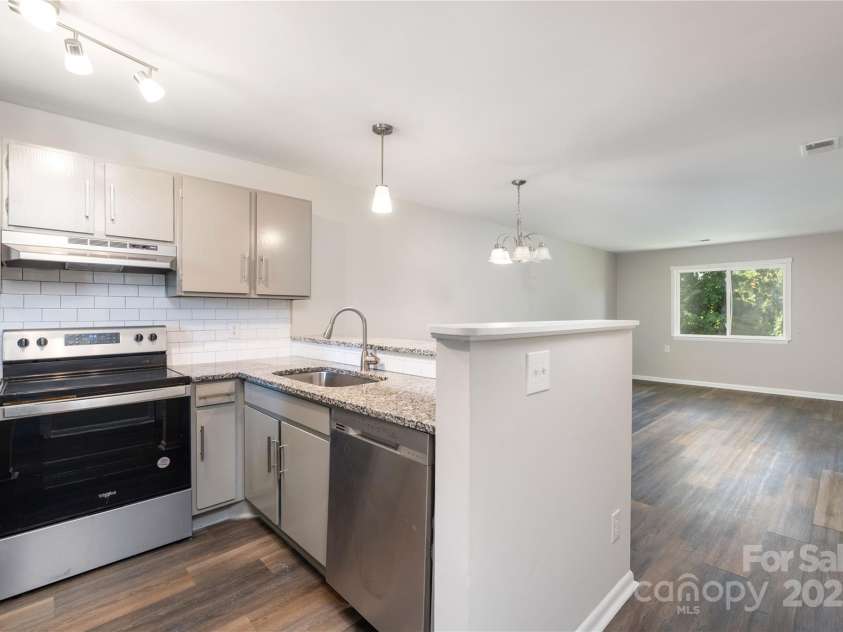 1596 Eagles Place, Rock Hill, SC 29732.  MLS# CAR4289892, YatesRealty ID 30994. 