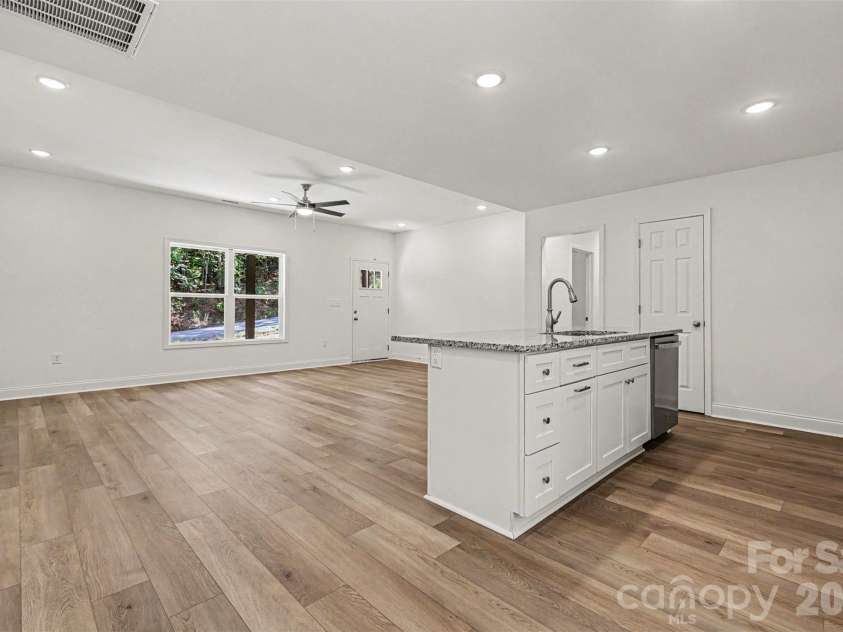 3299 Old Seine Road, Smyrna, SC 29743.  MLS# CAR4393937, YatesRealty ID 30994. 