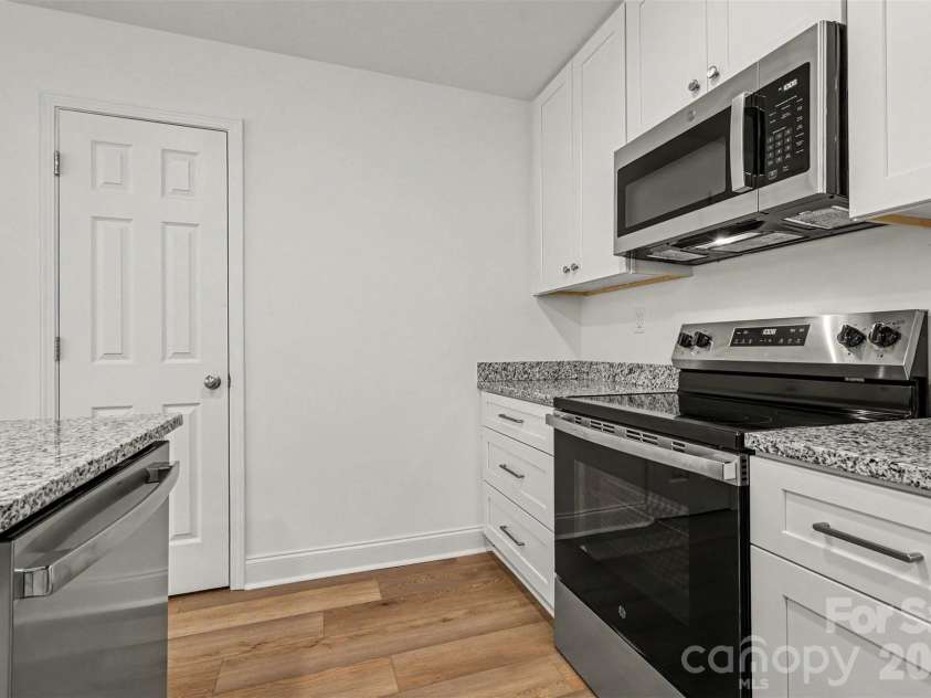 3299 Old Seine Road, Smyrna, SC 29743.  MLS# CAR4393937, YatesRealty ID 30994. 