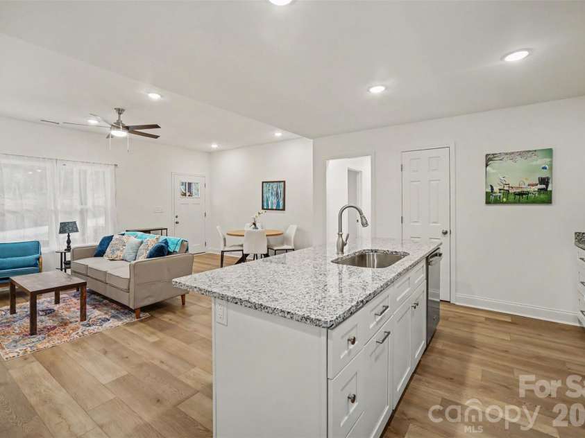 3299 Old Seine Road, Smyrna, SC 29743.  MLS# CAR4393937, YatesRealty ID 30994. 