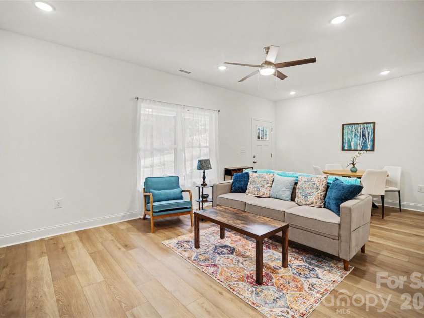 3299 Old Seine Road, Smyrna, SC 29743.  MLS# CAR4393937, YatesRealty ID 30994. 