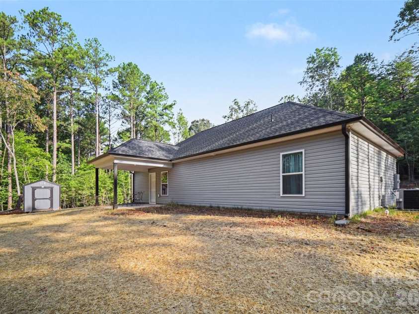 3299 Old Seine Road, Smyrna, SC 29743.  MLS# CAR4393937, YatesRealty ID 30994. 