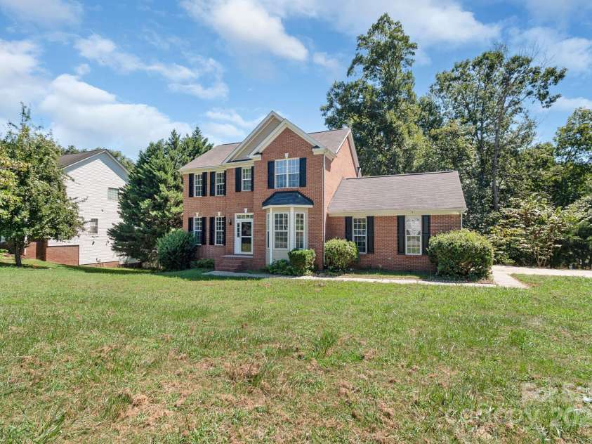4227 Kiser Wood Drive, Concord, NC 28025.  MLS# CAR4296888, YatesRealty ID 31. 