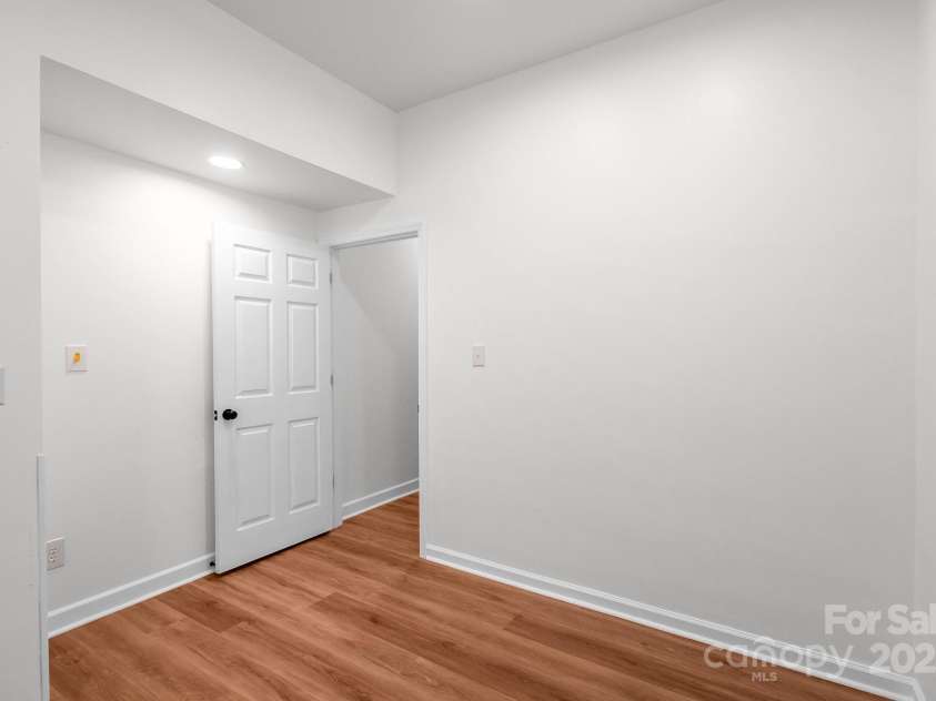 4227 Kiser Wood Drive, Concord, NC 28025.  MLS# CAR4296888, YatesRealty ID 31. 