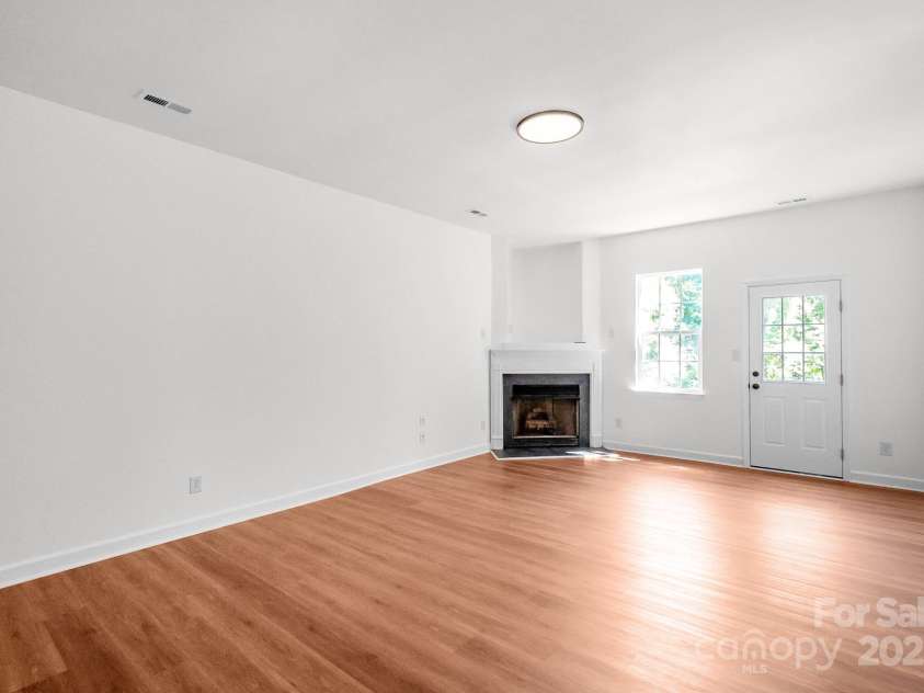 4227 Kiser Wood Drive, Concord, NC 28025.  MLS# CAR4296888, YatesRealty ID 31. 