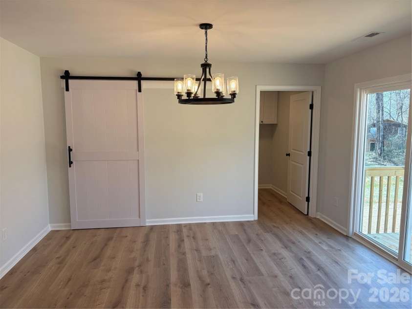 326 Greenbriar Road, Statesville, NC 28625.  MLS# CAR4352266, YatesRealty ID 3100. 