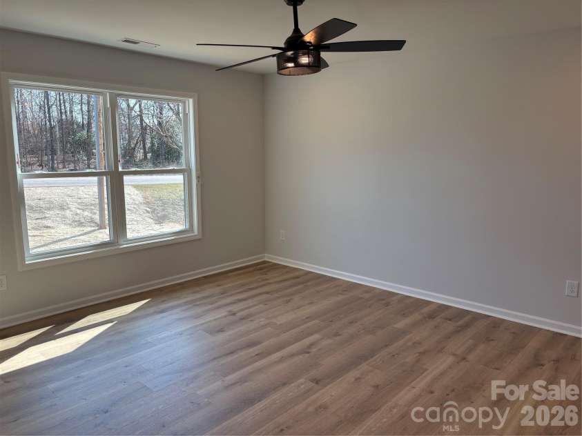 326 Greenbriar Road, Statesville, NC 28625.  MLS# CAR4352266, YatesRealty ID 3100. 
