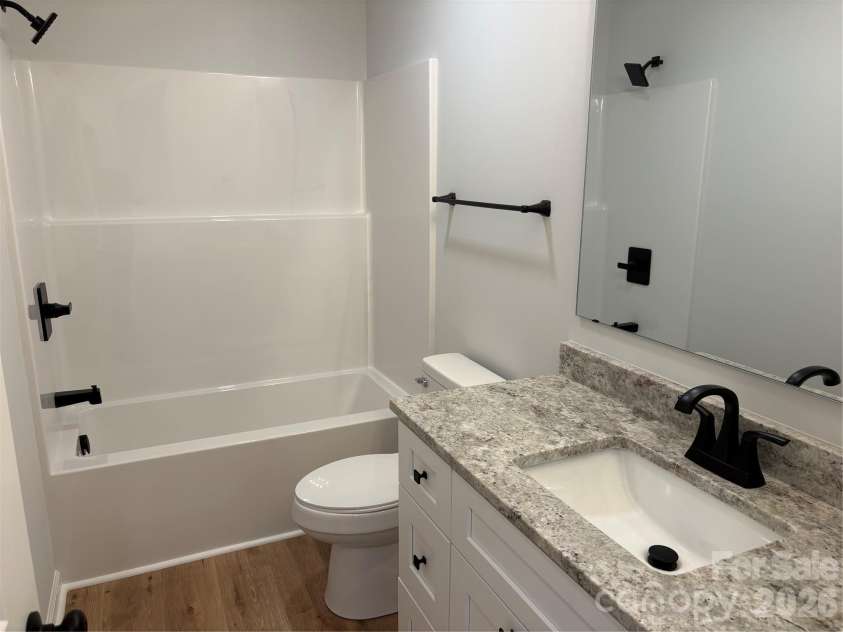 326 Greenbriar Road, Statesville, NC 28625.  MLS# CAR4352266, YatesRealty ID 3100. 
