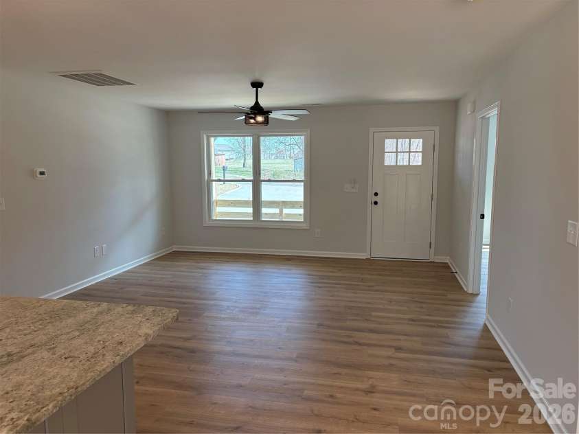 326 Greenbriar Road, Statesville, NC 28625.  MLS# CAR4352266, YatesRealty ID 3100. 