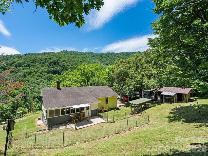 2426 Wesley Creek Road, Clyde, NC 28721.  MLS# CAR4394550, YatesRealty ID 31002. 