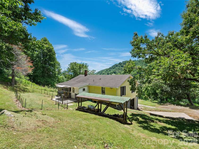 2426 Wesley Creek Road, Clyde, NC 28721.  MLS# CAR4394550, YatesRealty ID 31002. 