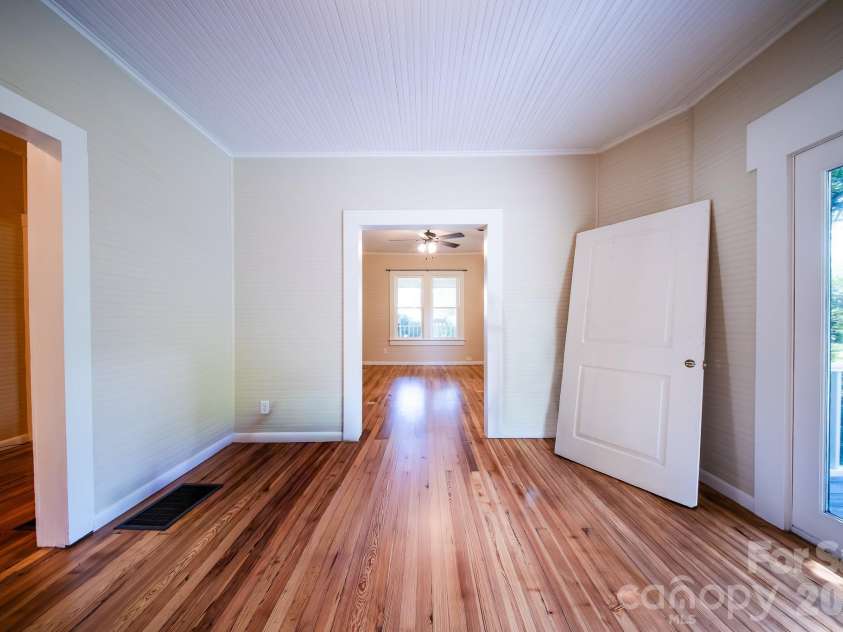 110 Chestnut Street, Morganton, NC 28655.  MLS# CAR4391943, YatesRealty ID 31003. Dining/family room