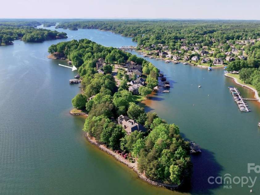 296 Windemere Isle Road, Statesville, NC 28677.  MLS# CAR4219833, YatesRealty ID 31003. Windemere Island - Your own Private Island Retreat