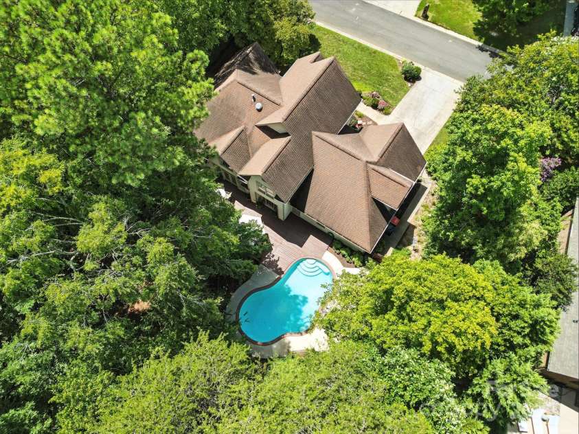 11108 Broken Brook Way, Tega Cay, SC 29708.  MLS# CAR4281529, YatesRealty ID 31004. 