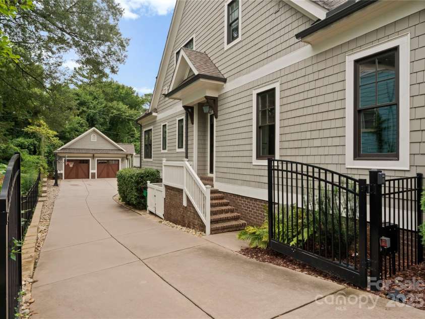 2941 Forest Park Drive, Charlotte, NC 28209.  MLS# CAR4265458, YatesRealty ID 31006. Electronic, Gated Entry to  Garage and Backyard
