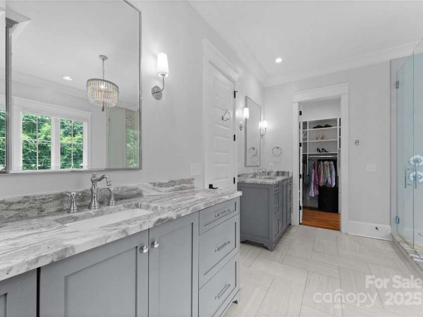 2941 Forest Park Drive, Charlotte, NC 28209.  MLS# CAR4265458, YatesRealty ID 31006. Master bath separate vanities