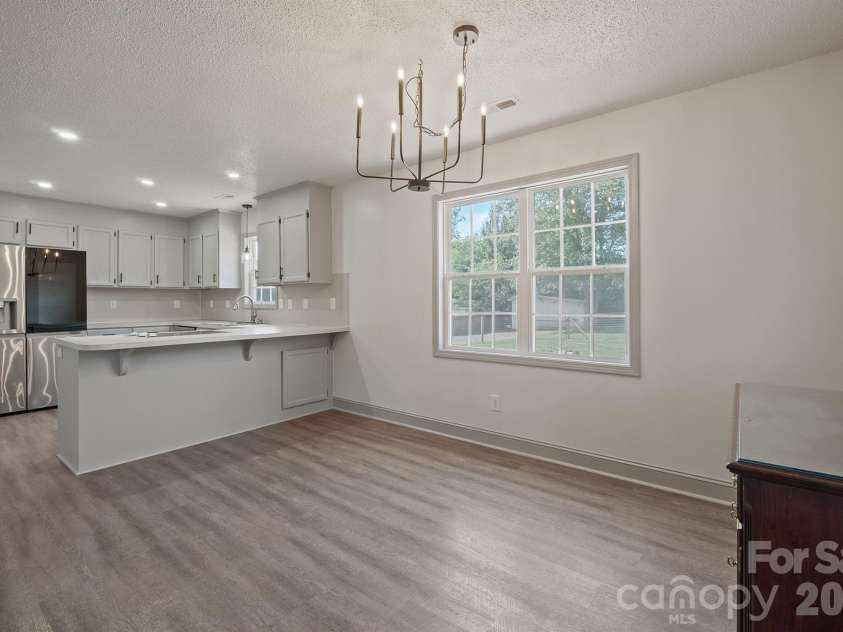 114 Glenwood Valley Drive, Harmony, NC 28634.  MLS# CAR4394401, YatesRealty ID 31007. 