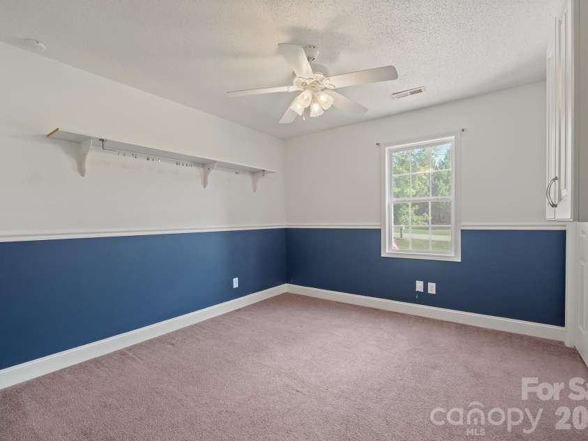 114 Glenwood Valley Drive, Harmony, NC 28634.  MLS# CAR4394401, YatesRealty ID 31007. 