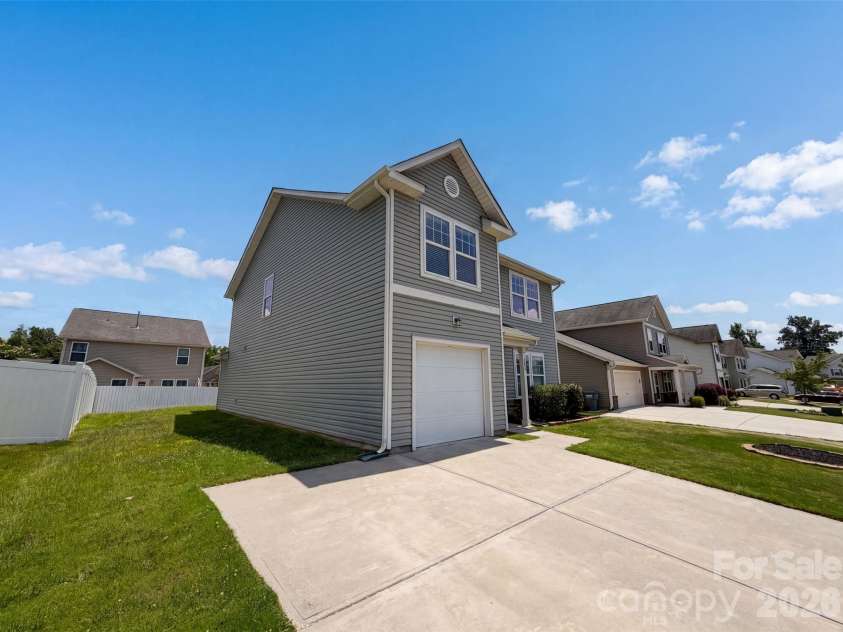 1708 Sawtooth Court, Landis, NC 28088.  MLS# CAR4393055, YatesRealty ID 31008. 