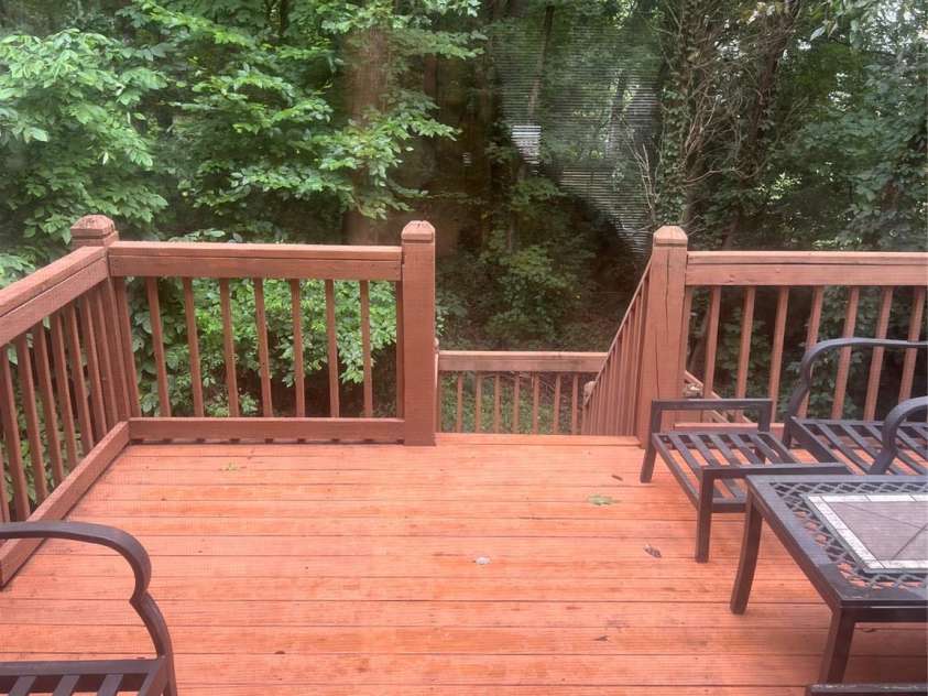 4107 Brownes Ferry Road, Charlotte, NC 28269.  MLS# CAR4288748, YatesRealty ID 31009. 