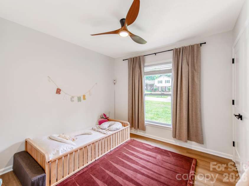 629 Belmorrow Drive, Charlotte, NC 28214.  MLS# CAR4394575, YatesRealty ID 31009. 