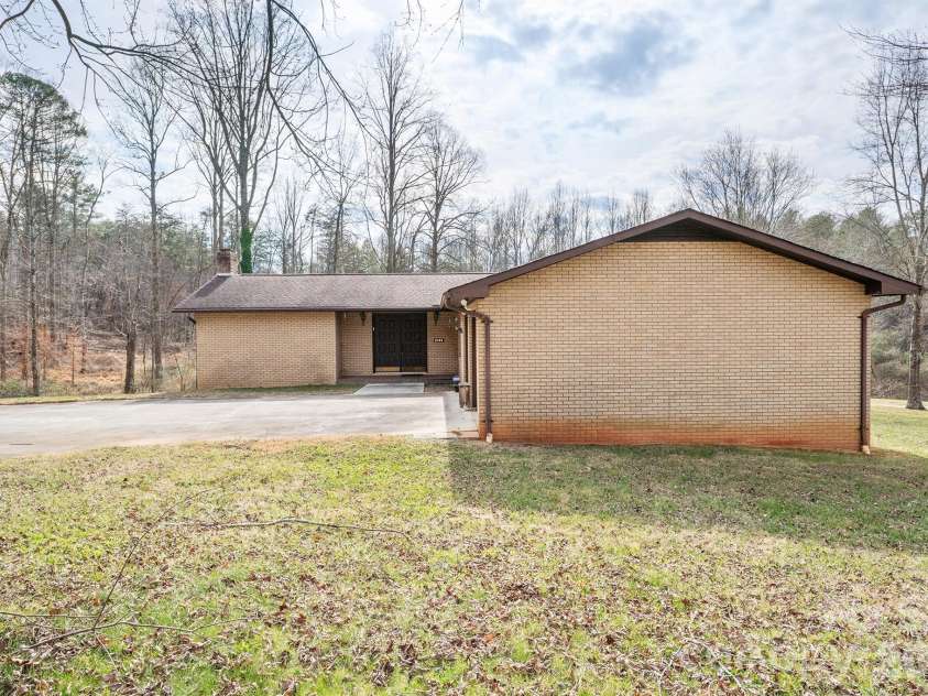 2153 Fork Drive, Morganton, NC 28655.  MLS# CAR4335855, YatesRealty ID 3101. 