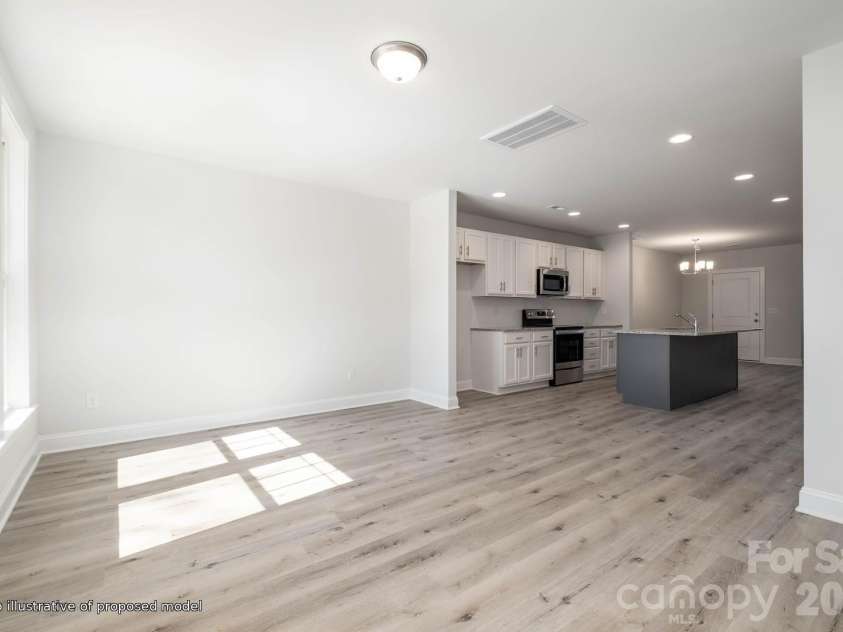 7014 Ware Road, Charlotte, NC 28212.  MLS# CAR4394661, YatesRealty ID 31012. 