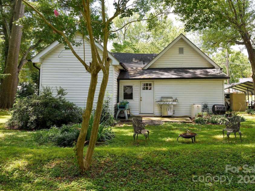 320 Carolina Avenue, Rockwell, NC 28138.  MLS# CAR4287330, YatesRealty ID 31013. 