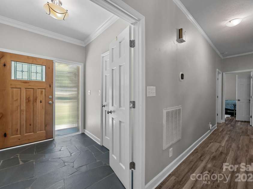 501 Fairway Drive, Fort Mill, SC 29715.  MLS# CAR4286093, YatesRealty ID 31014. 