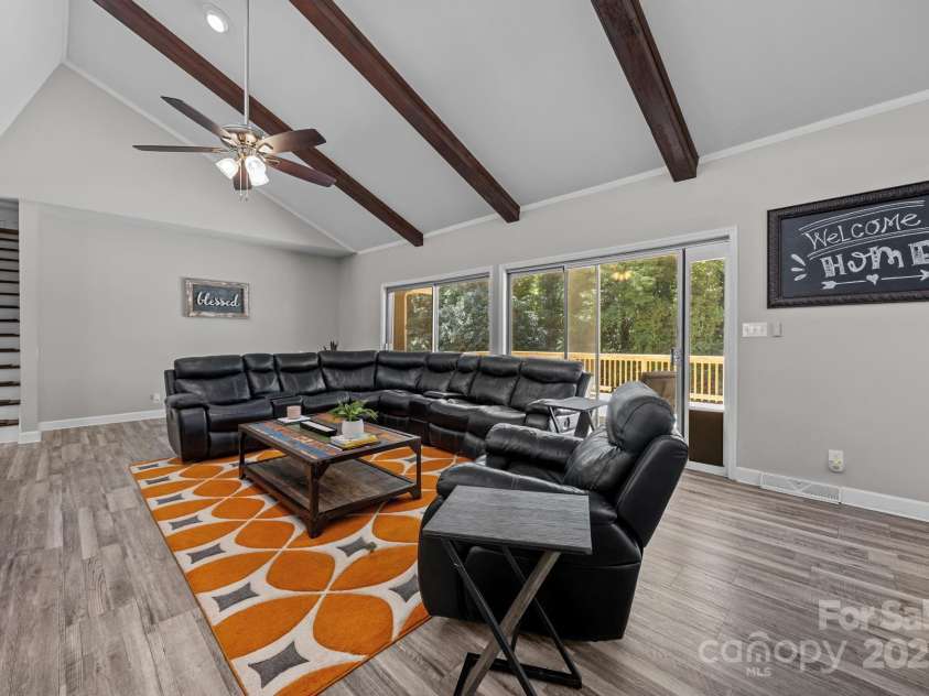 501 Fairway Drive, Fort Mill, SC 29715.  MLS# CAR4286093, YatesRealty ID 31014. 