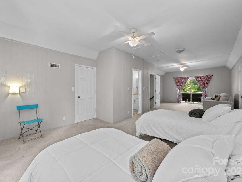 501 Fairway Drive, Fort Mill, SC 29715.  MLS# CAR4286093, YatesRealty ID 31014. 