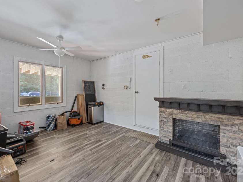 501 Fairway Drive, Fort Mill, SC 29715.  MLS# CAR4286093, YatesRealty ID 31014. 