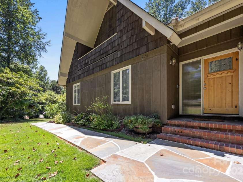 501 Fairway Drive, Fort Mill, SC 29715.  MLS# CAR4286093, YatesRealty ID 31014. 