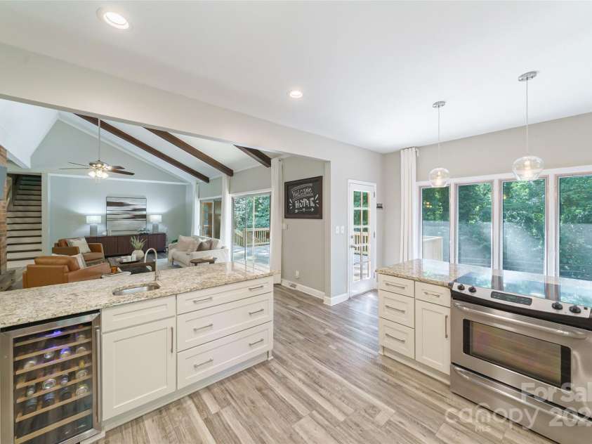 501 Fairway Drive, Fort Mill, SC 29715.  MLS# CAR4286093, YatesRealty ID 31014. 