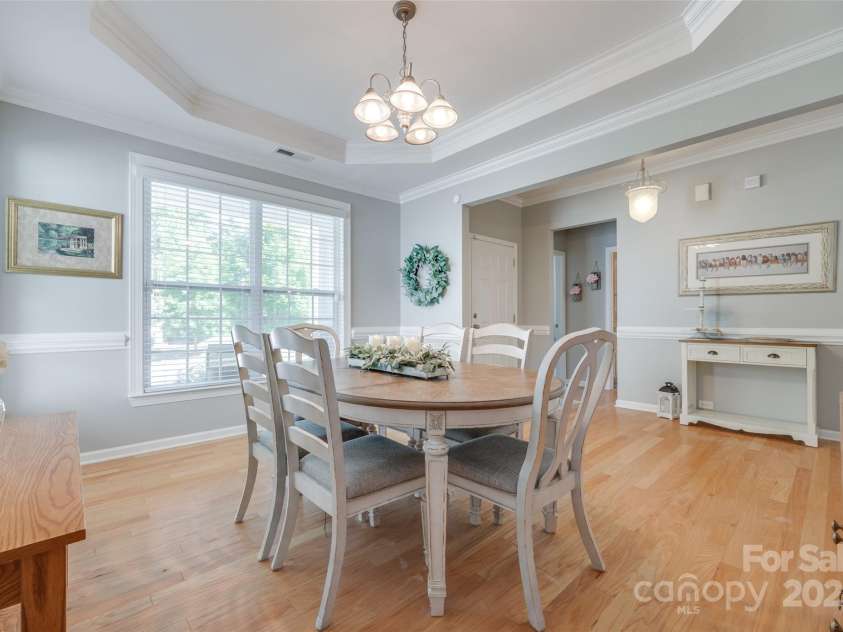 14727 Brannock Hills Drive, Charlotte, NC 28278.  MLS# CAR4266580, YatesRealty ID 31016. The dining area could also function as an office, additional living area, or play room.