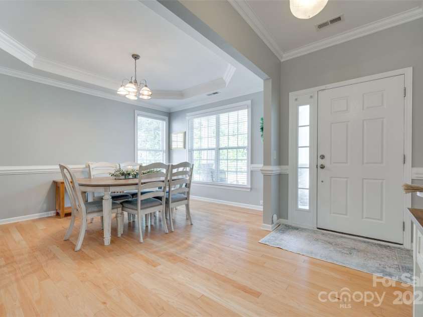 14727 Brannock Hills Drive, Charlotte, NC 28278.  MLS# CAR4266580, YatesRealty ID 31016. The home opens up into the large open dining room.