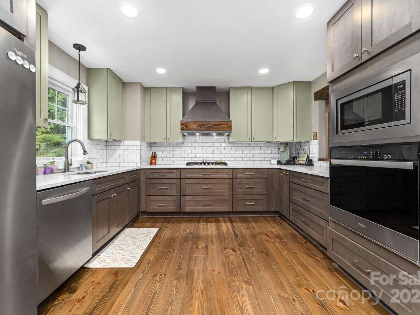 222 Oakhill Street, Iron Station, NC 28080.  MLS# CAR4276193, YatesRealty ID 31017. 