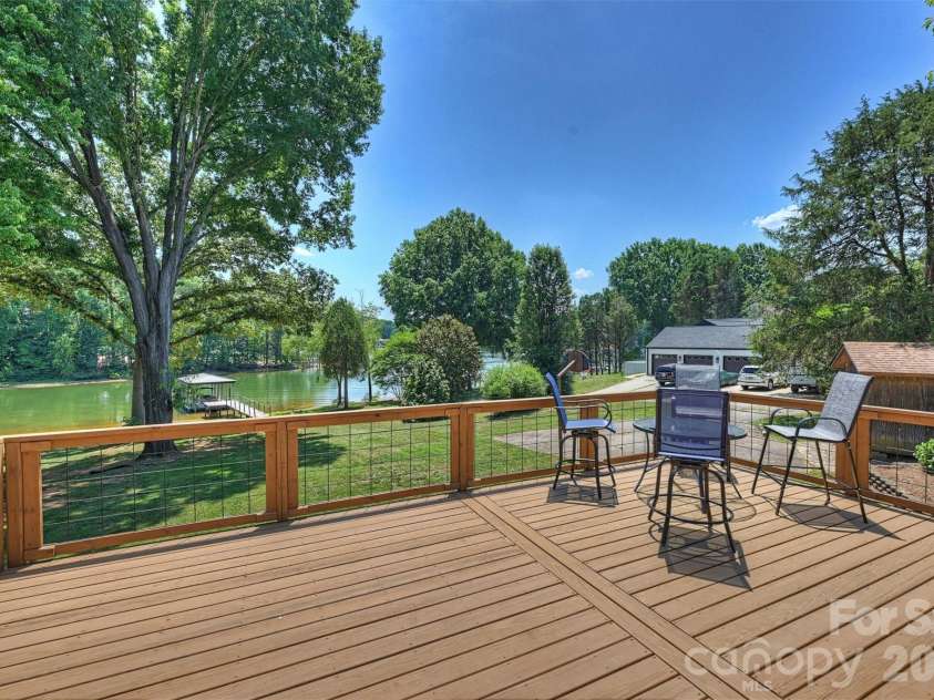 113 Skippers Cove Lane, Troutman, NC 28166.  MLS# CAR4393829, YatesRealty ID 31018. Back Deck