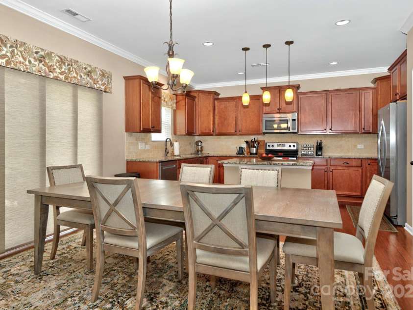 14837 Dungannon Court, Charlotte, NC 28278.  MLS# CAR4254918, YatesRealty ID 31018. 