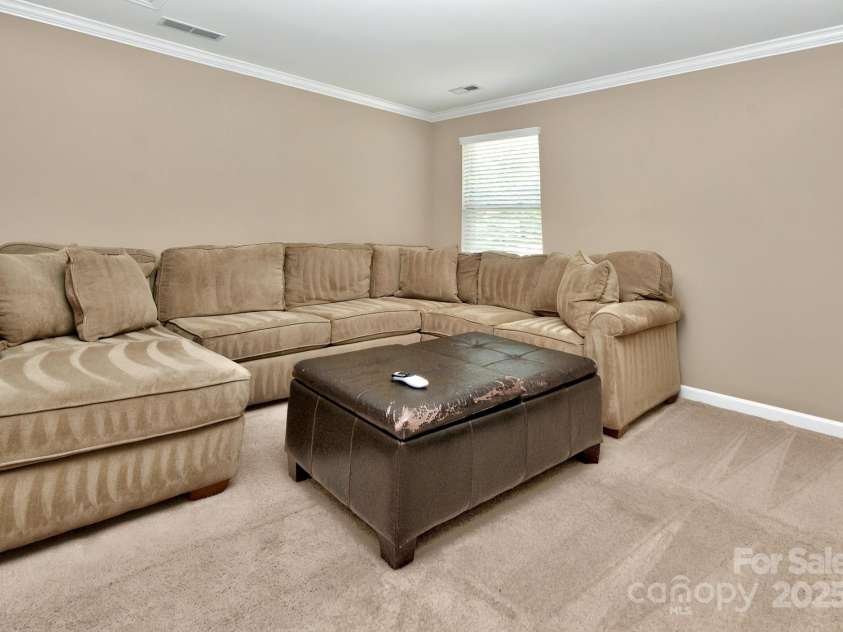 14837 Dungannon Court, Charlotte, NC 28278.  MLS# CAR4254918, YatesRealty ID 31018. 