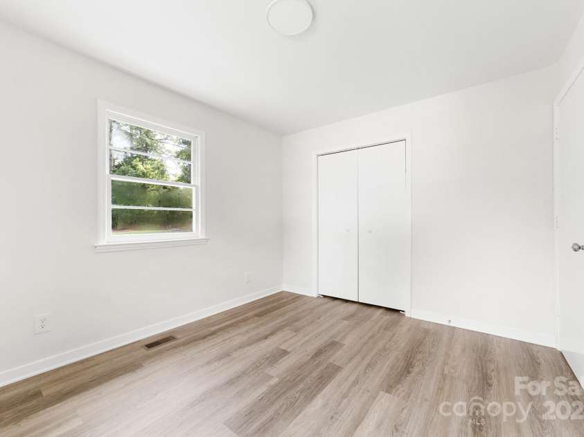 204 Long Creek Road, Bessemer City, NC 28016.  MLS# CAR4284557, YatesRealty ID 31019. Bedroom 3