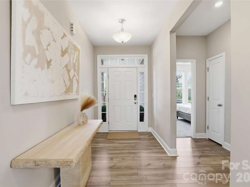 6012 Millbridge Parkway, Waxhaw, NC 28173.  MLS# CAR4392977, YatesRealty ID 31019. 