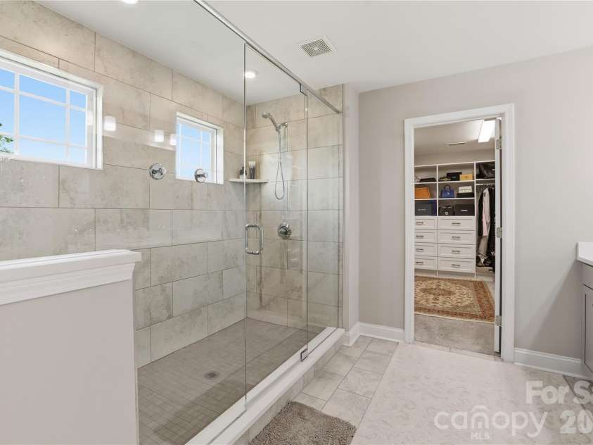 6012 Millbridge Parkway, Waxhaw, NC 28173.  MLS# CAR4392977, YatesRealty ID 31019. 