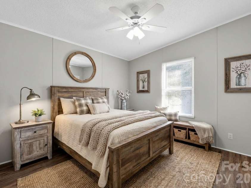 1118 Old Willis School Road, Dallas, NC 28034.  MLS# CAR4341923, YatesRealty ID 3102. 